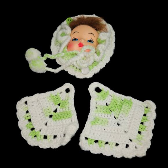 Vintage Crochet Doll Potholder Set Plastic Head Kitchen Decor Green & White - Picture 4 of 4